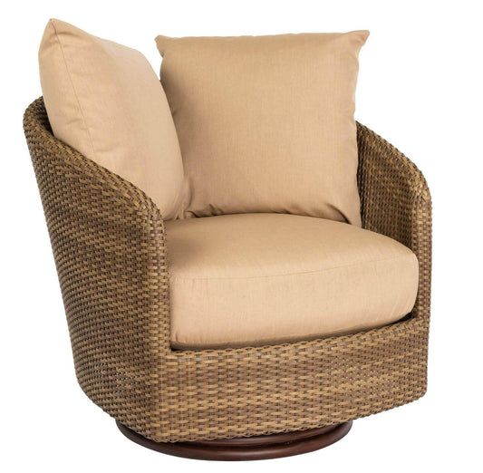 Woodard Saddleback Oasis Wicker Swivel Lounge Chair S507015 Seating Woodard
