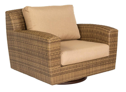 Woodard Saddleback Wicker Swivel Lounge Chair S523015 Seating Woodard