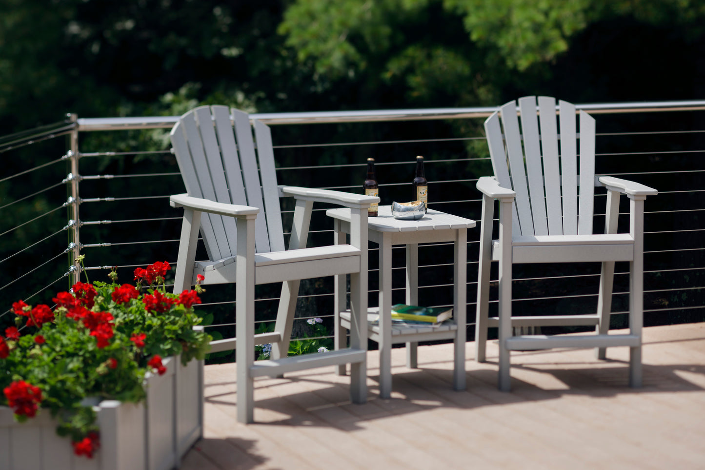 Westerly Balcony End Table by Seaside Casual (027)