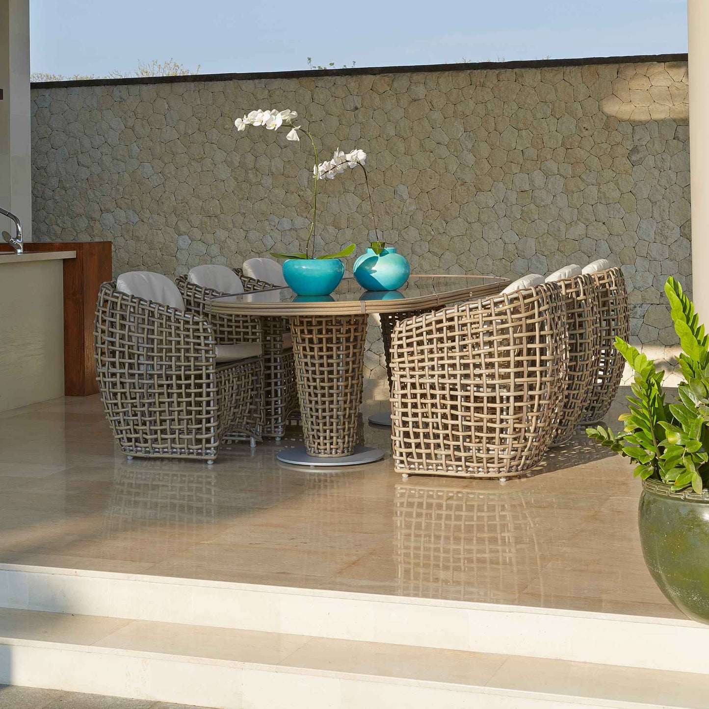 Dynasty 7-Piece Dining Set with Sunbrella Cushion