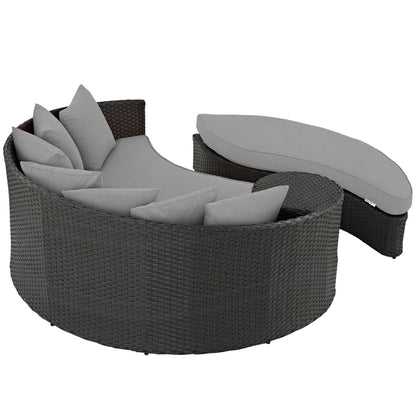 Sojourn Outdoor Patio Sunbrella Daybed in Canvas Gray by Modway (1982)