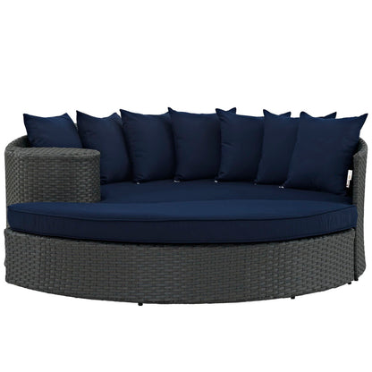Sojourn Outdoor Patio Sunbrella Daybed in Canvas Navy by Modway (1982)