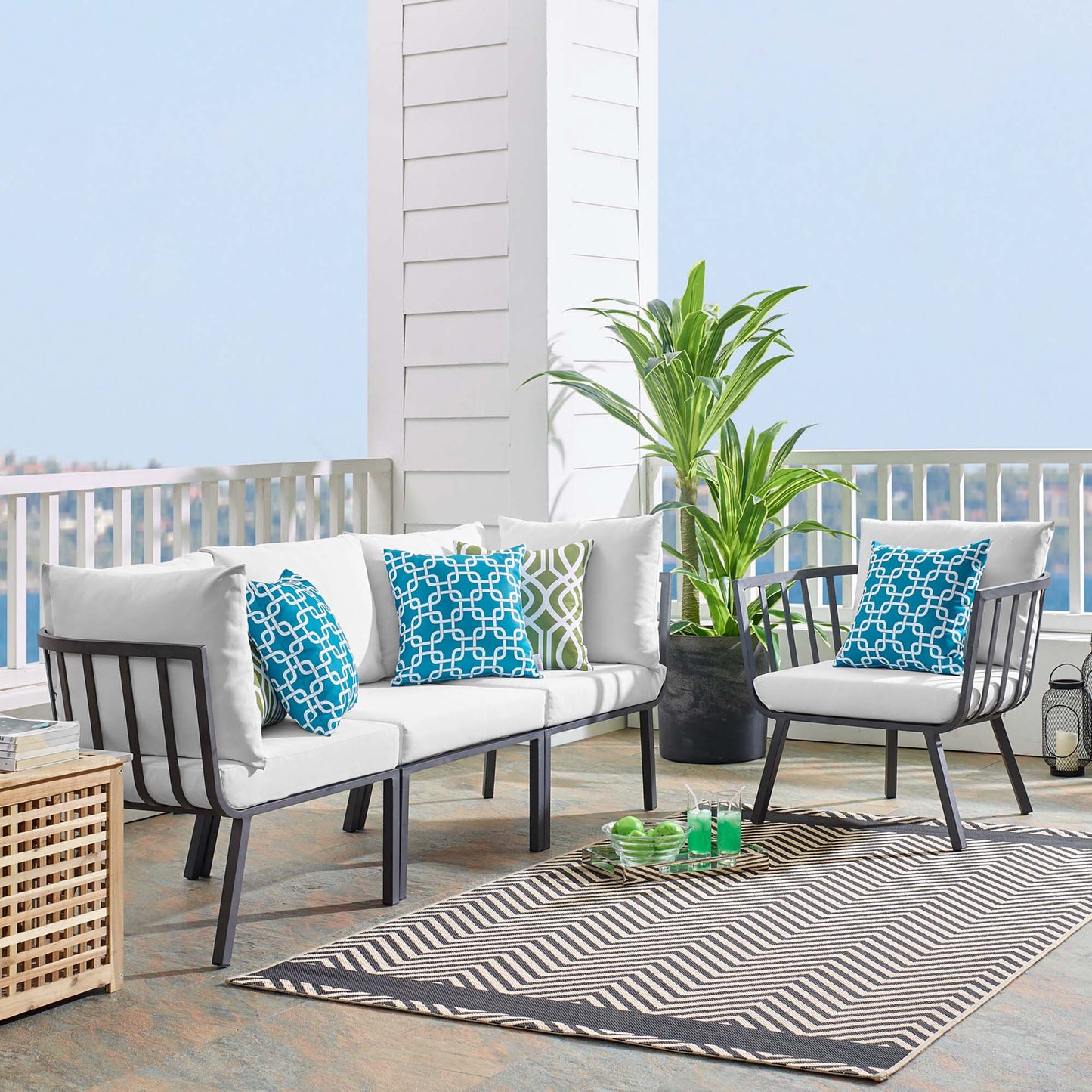 Riverside 4 Piece Outdoor Patio Aluminum Set in Gray White by Modway (3784)