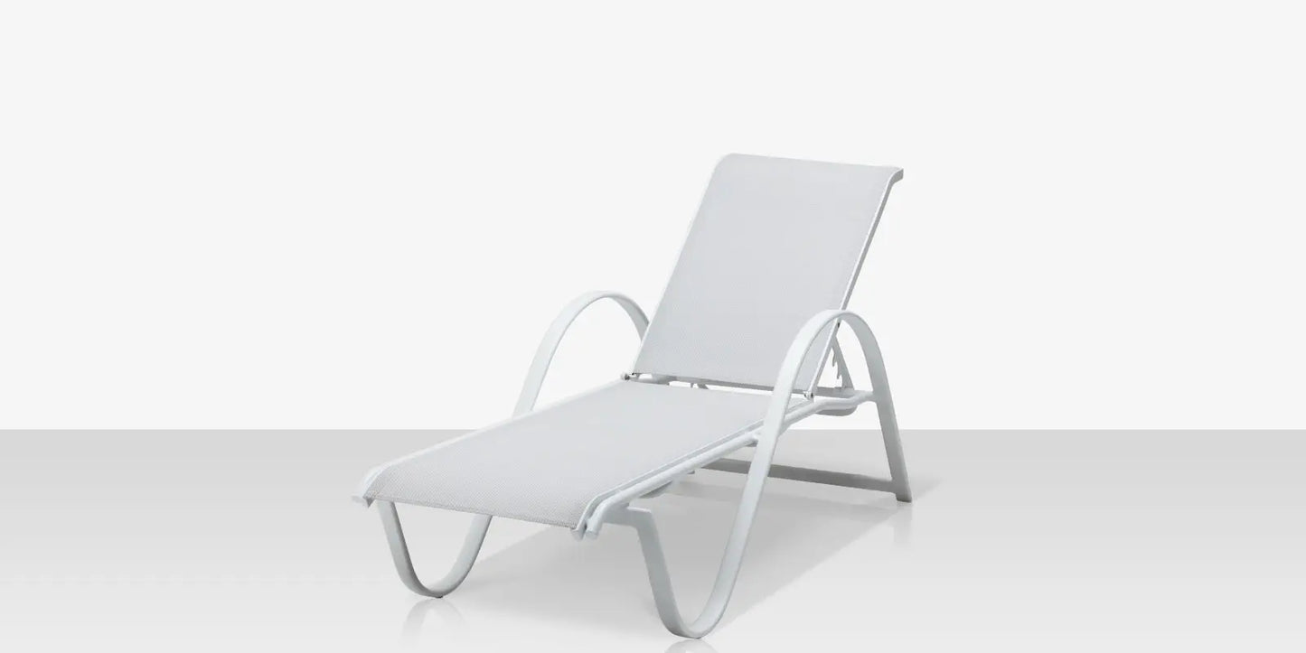 Lanai Chaise - Tex White - Cloud Gray Sling by DecoScape (3011-104)