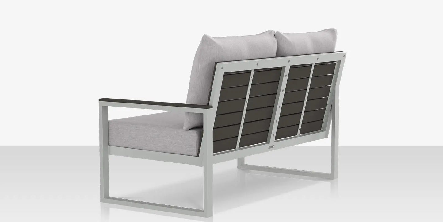 Modera Right Arm Loveseat by DecoScape (3203-122)