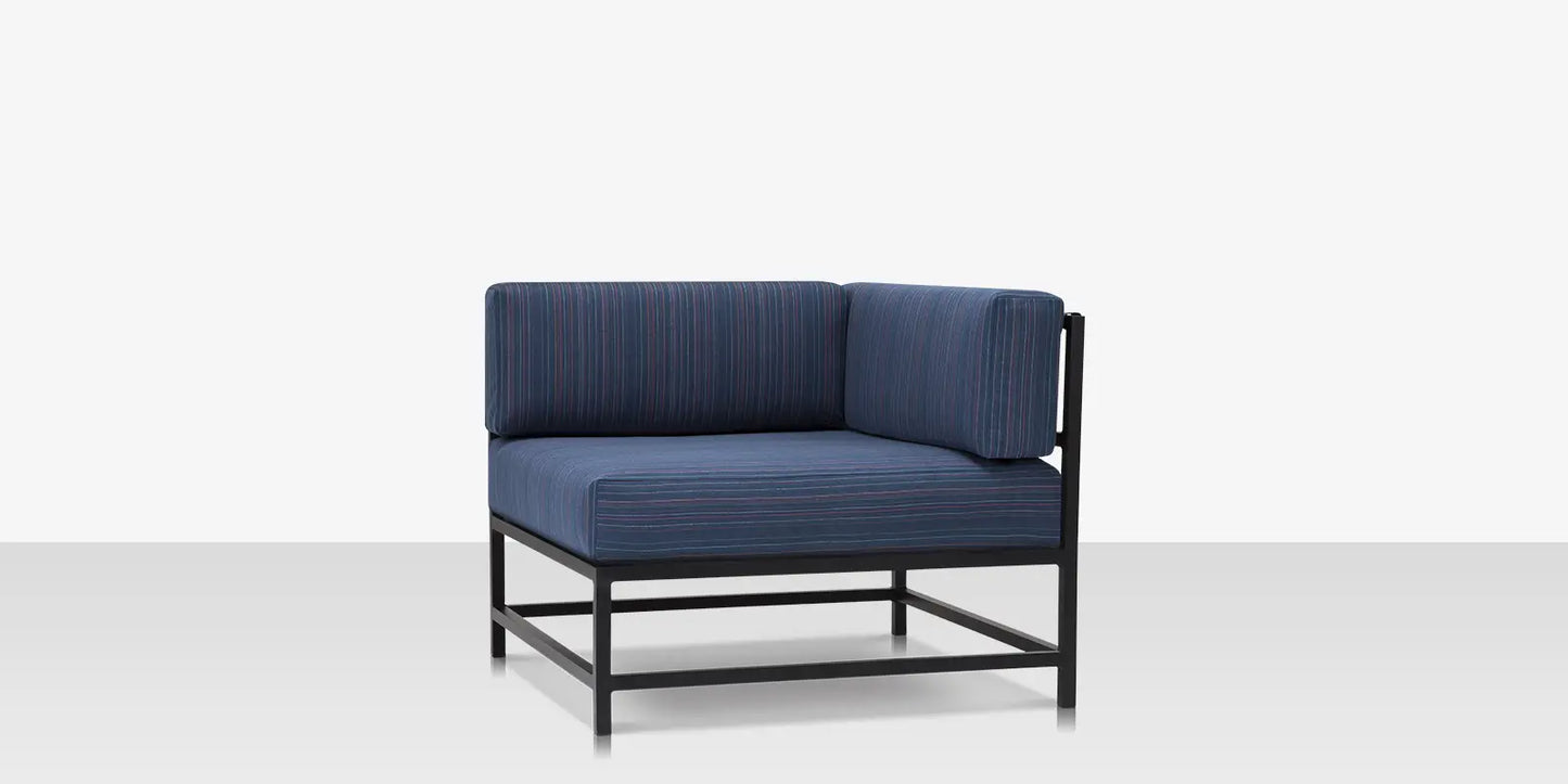 Delano Corner Square by DecoScape (3209-151)