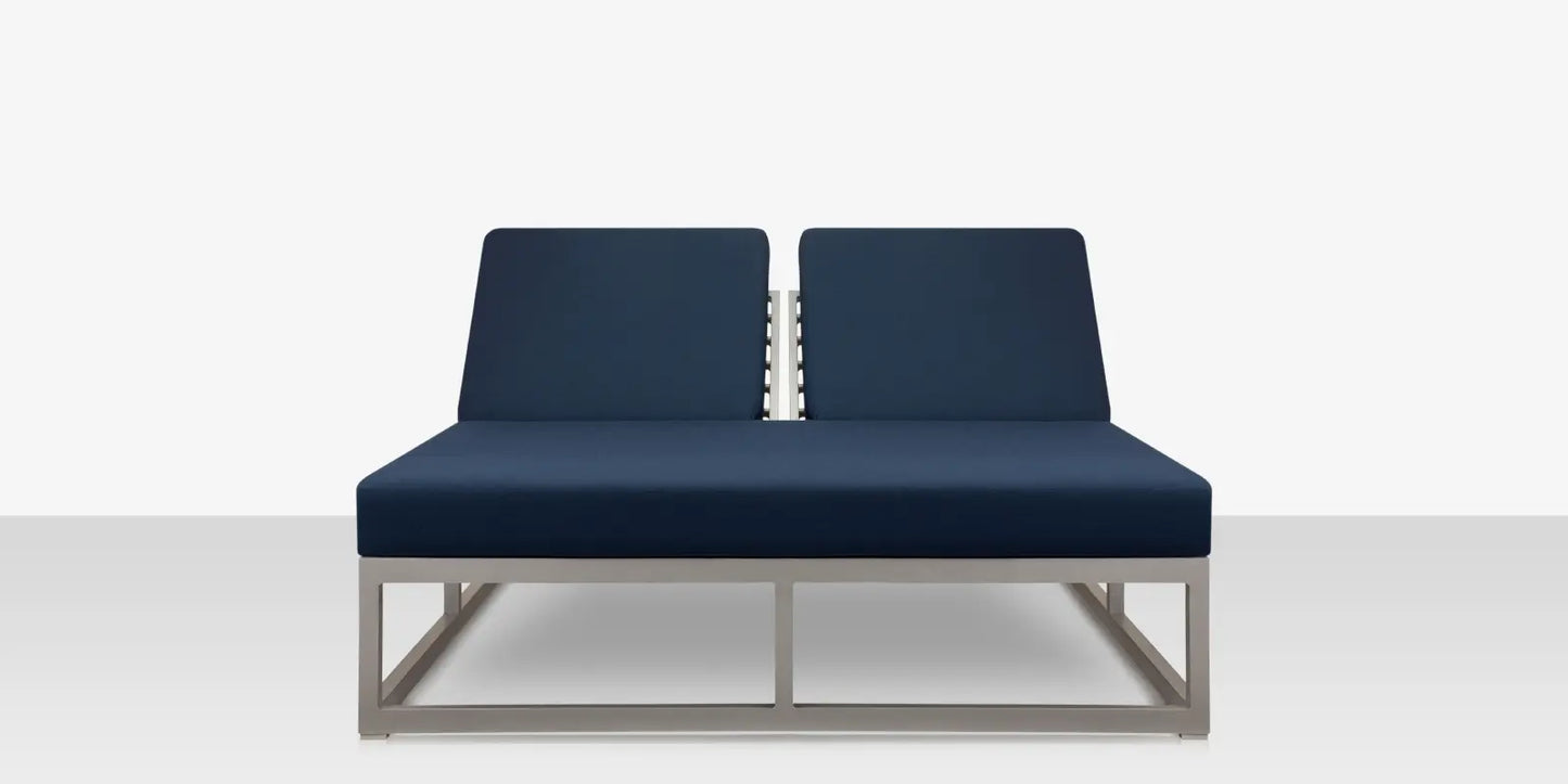Iconic Daybed by DecoScape (3217-213)
