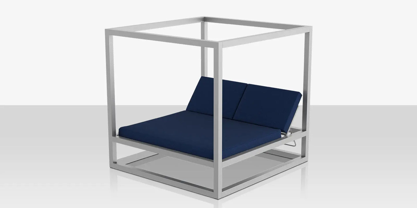 Breeze Daybed by DecoScape (3406-202)