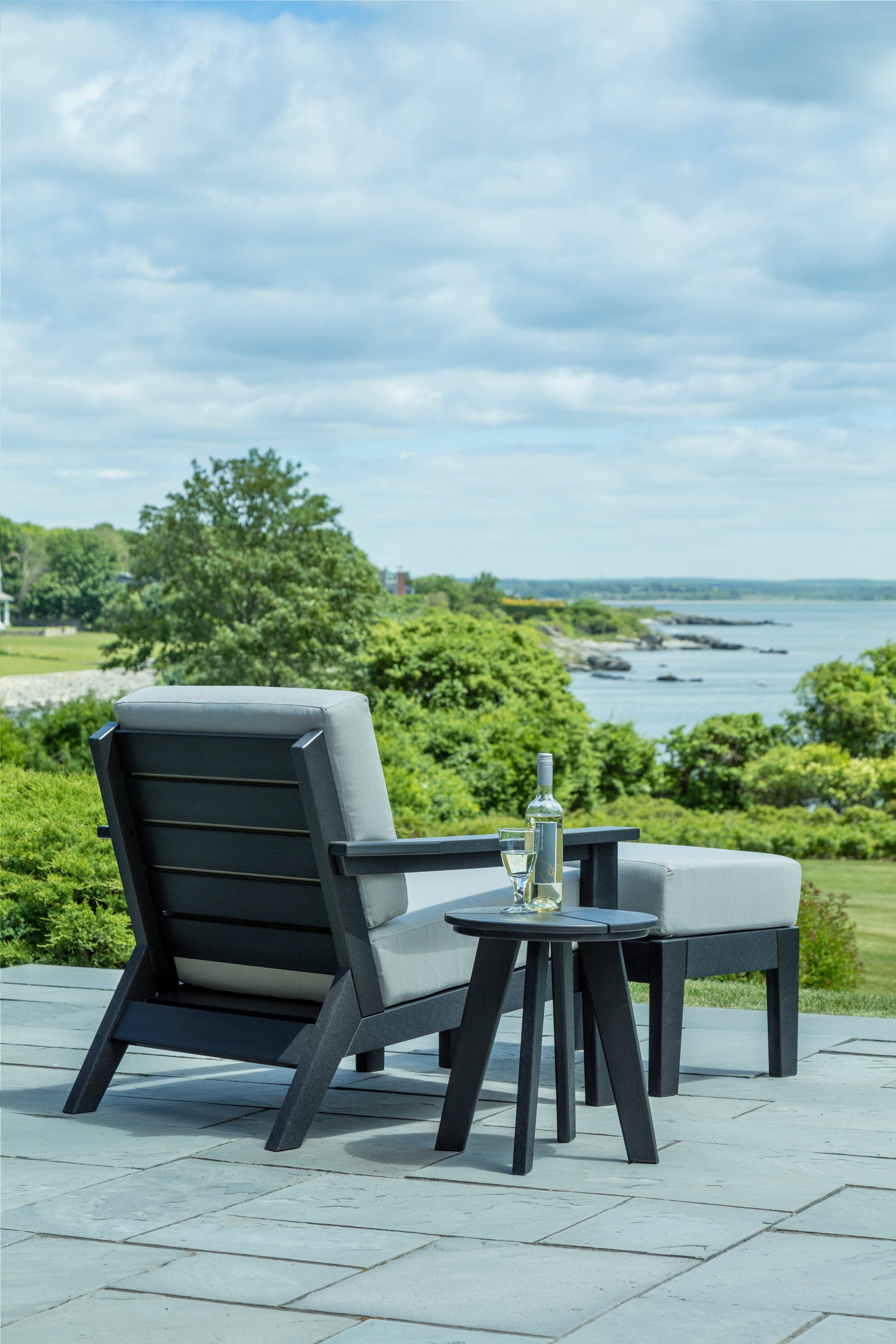 DEX 18" Round Side Table by Seaside Casual Outdoor Side Table Forever Wicker 