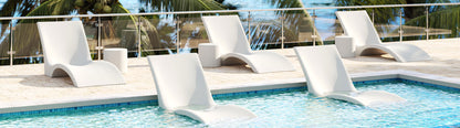 Shelf Chaise by DecoScape (2037-134)