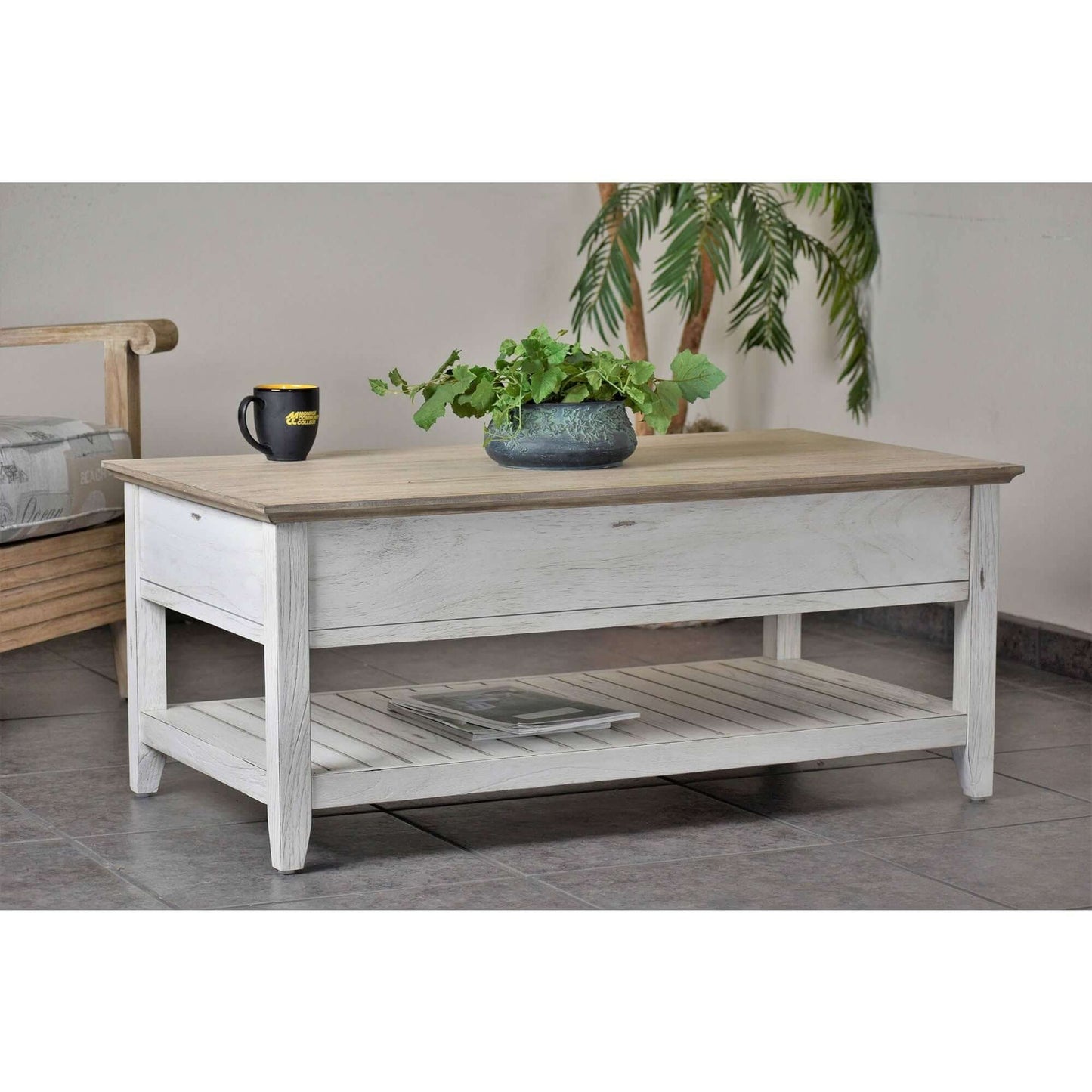 Sea Winds Trading Captiva Island Coffee Table B86303