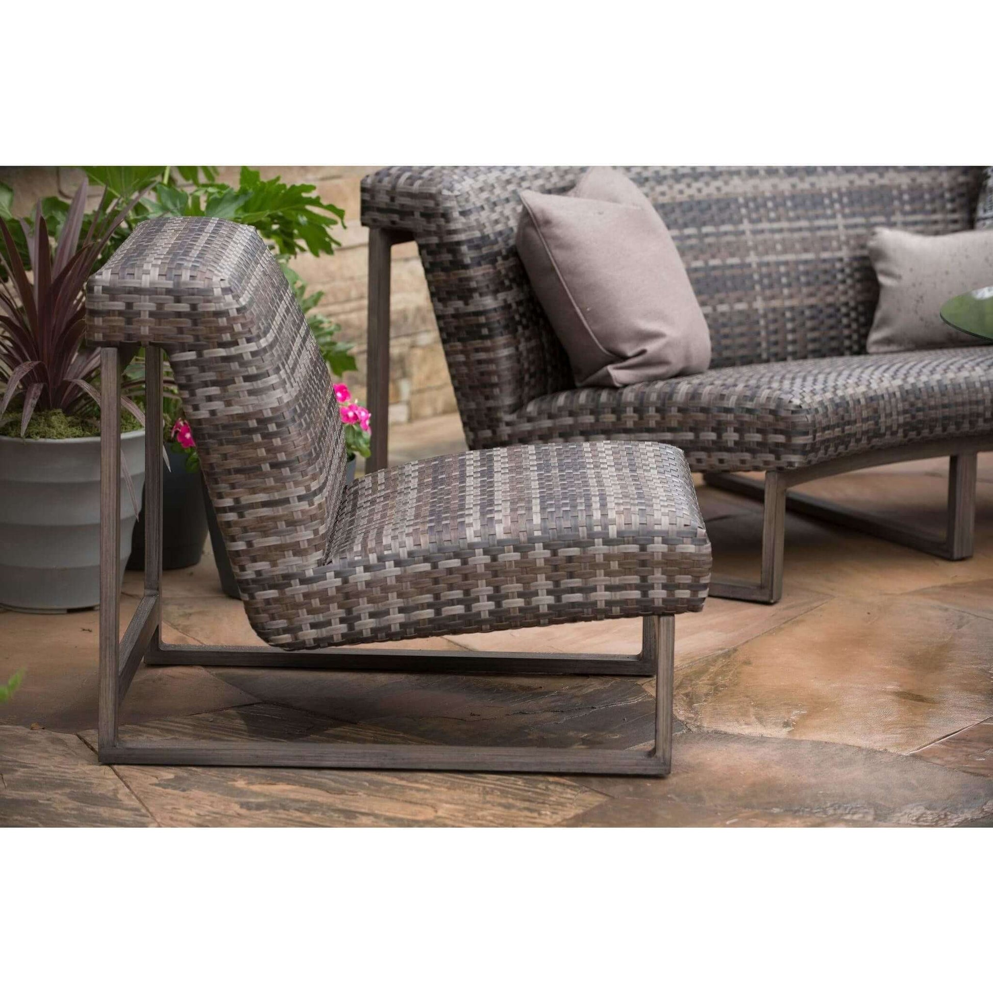 Woodard Reunion Wicker Armless Lounge Chair S648001